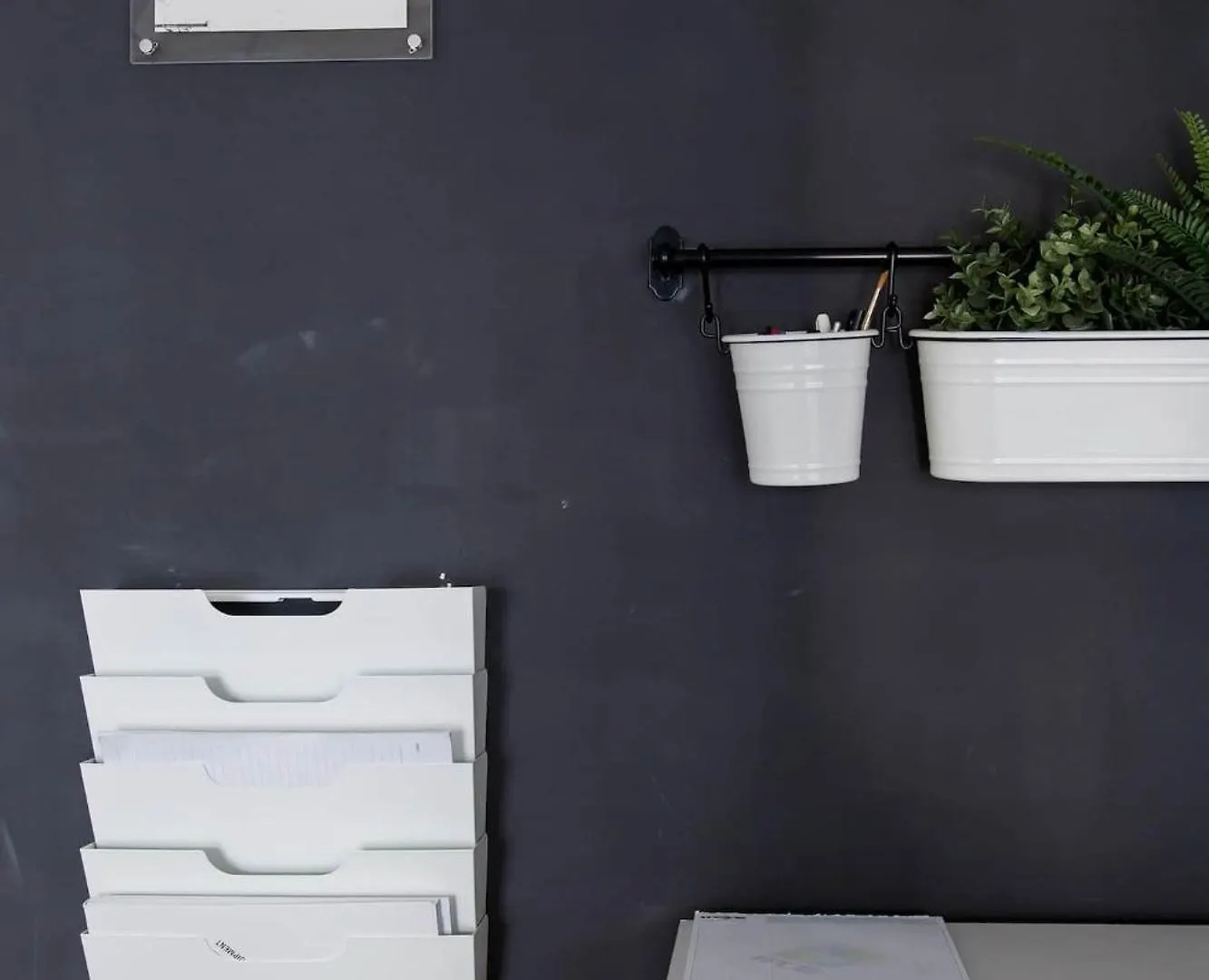 Urban Oasis Stylish Loft Abundant Natural Light Dubaj Spojené arabské emiráty